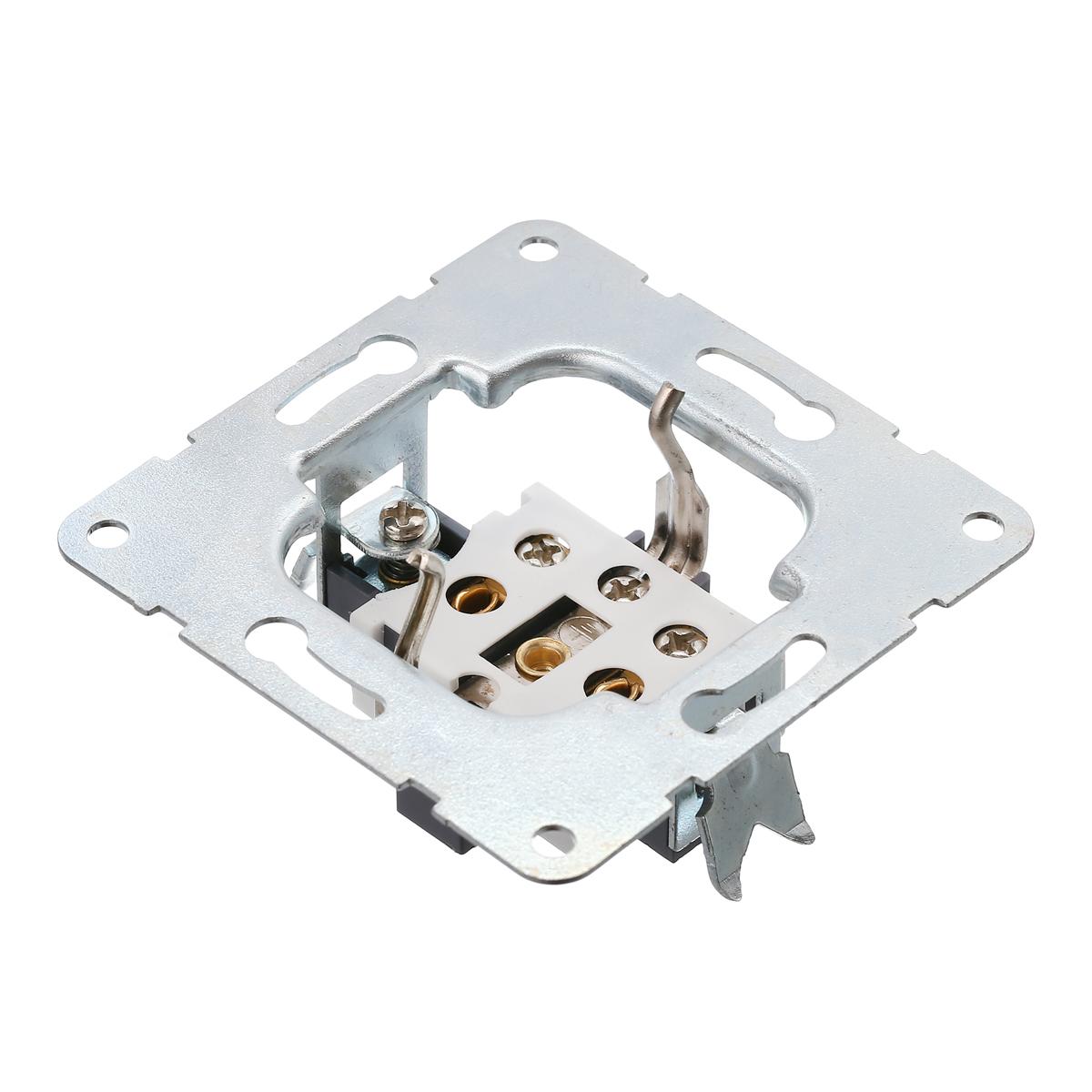 фото розетка lk studio с з/к, со шторками (серебристый металлик) lk60 863203-1 | 220svet.ru